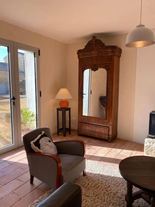 Le Nomade En Provence Bed & Breakfast Bouchet  Eksteriør bilde