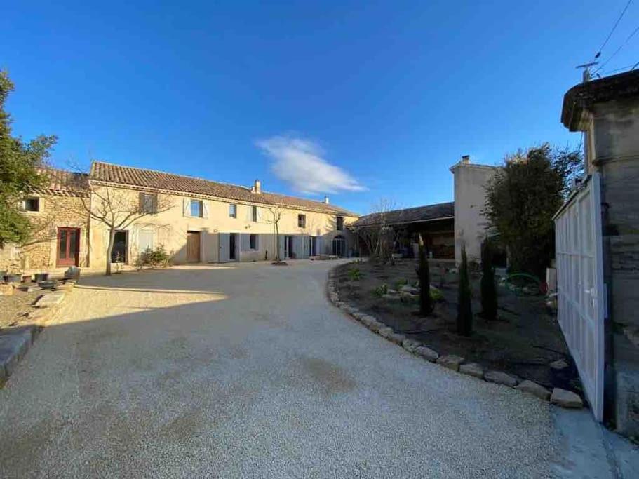 Le Nomade En Provence Bed & Breakfast Bouchet  Eksteriør bilde