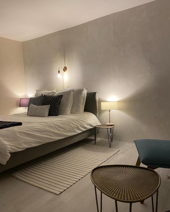 Le Nomade En Provence Bed & Breakfast Bouchet  Eksteriør bilde