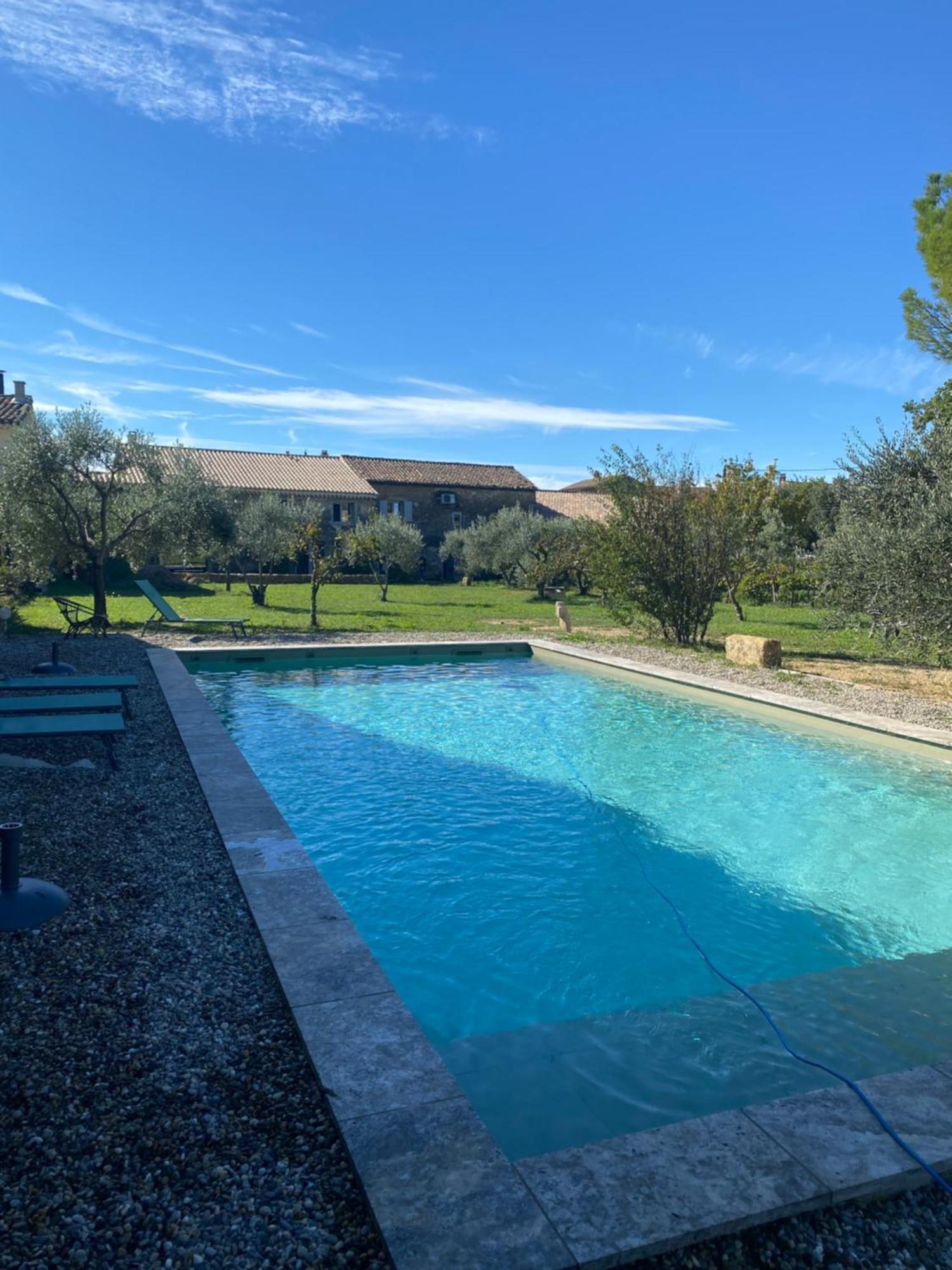 Le Nomade En Provence Bed & Breakfast Bouchet  Eksteriør bilde